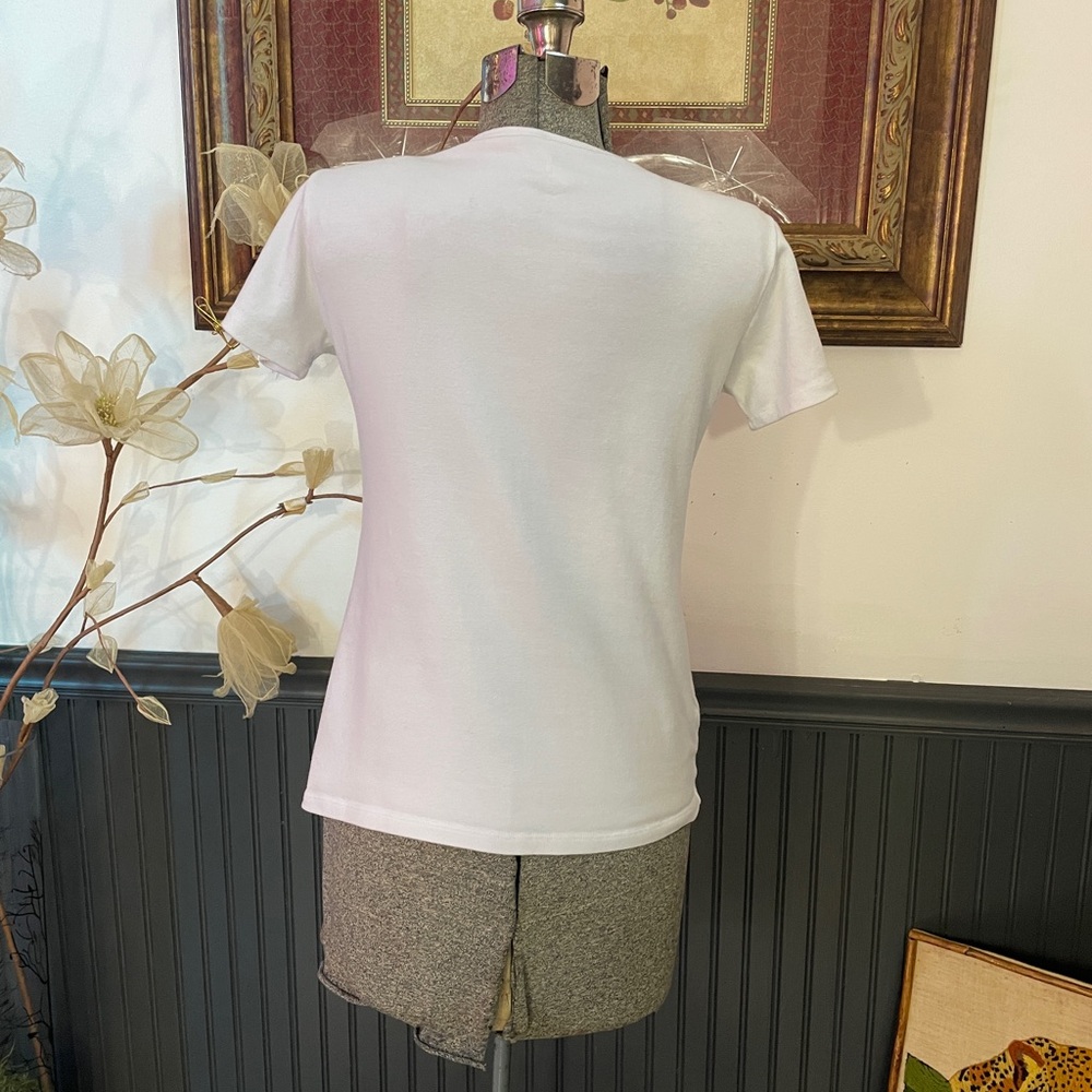 Necessitees Elevated Basic White Crew Neck T Shir… - image 4